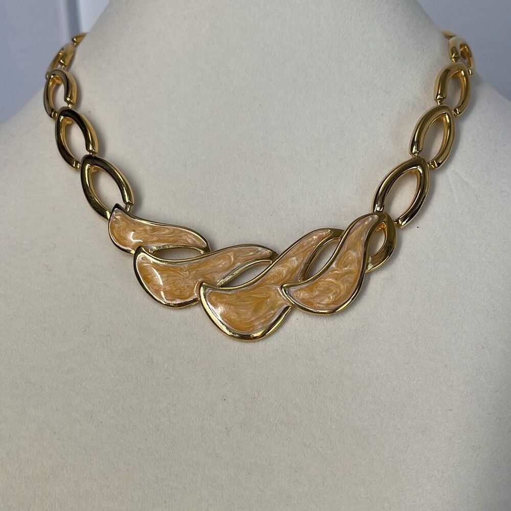 Vintage Napier wave choker style necklace.